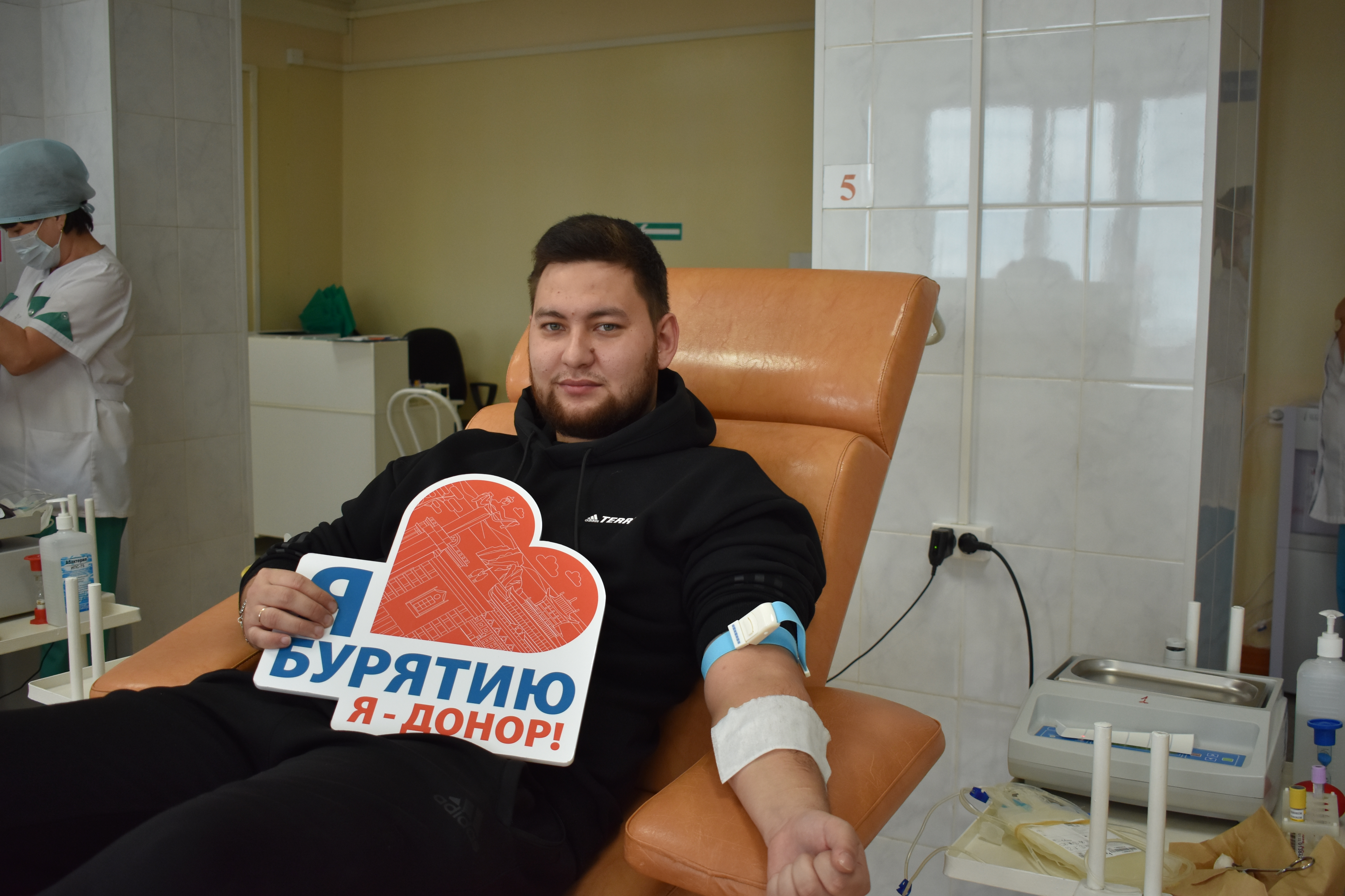 Стал донором, как только исполнилось 18 лет!
